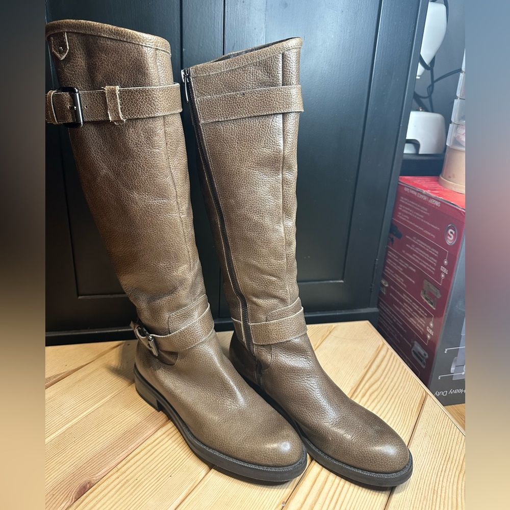 Enzo Angiolini Tan Leather Boots